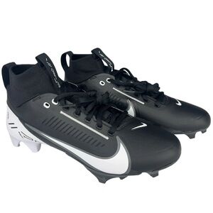 Nike Vapor Edge Pro 360 2 Men's Football Cleats size 9.5
New without box